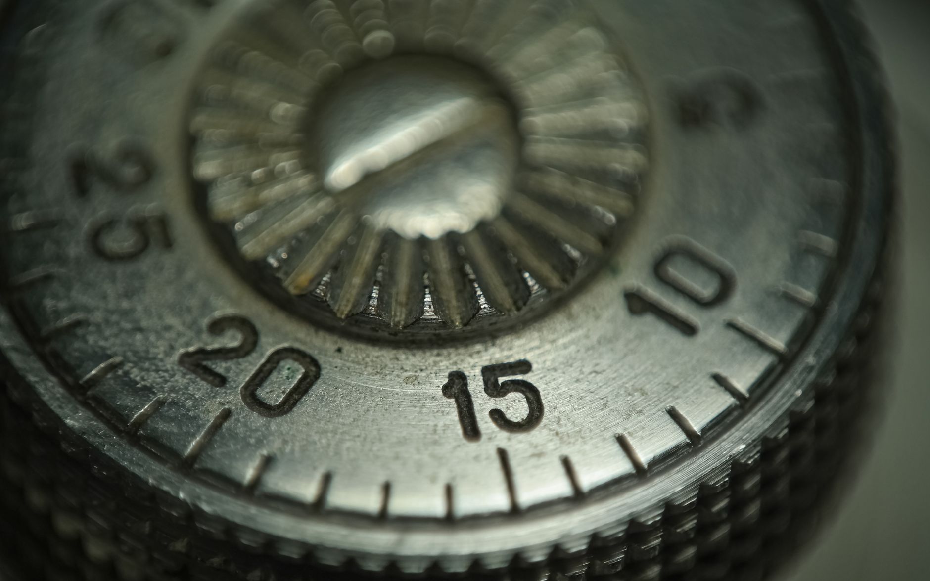 Safes & Vaults